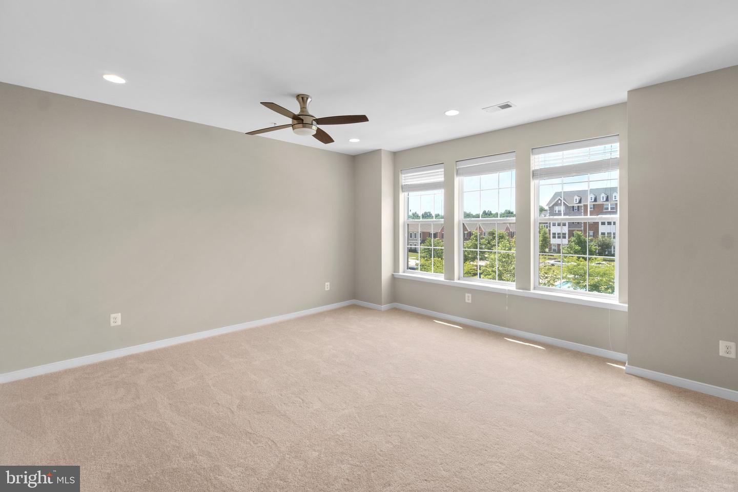 25552 CASALE TERRACE