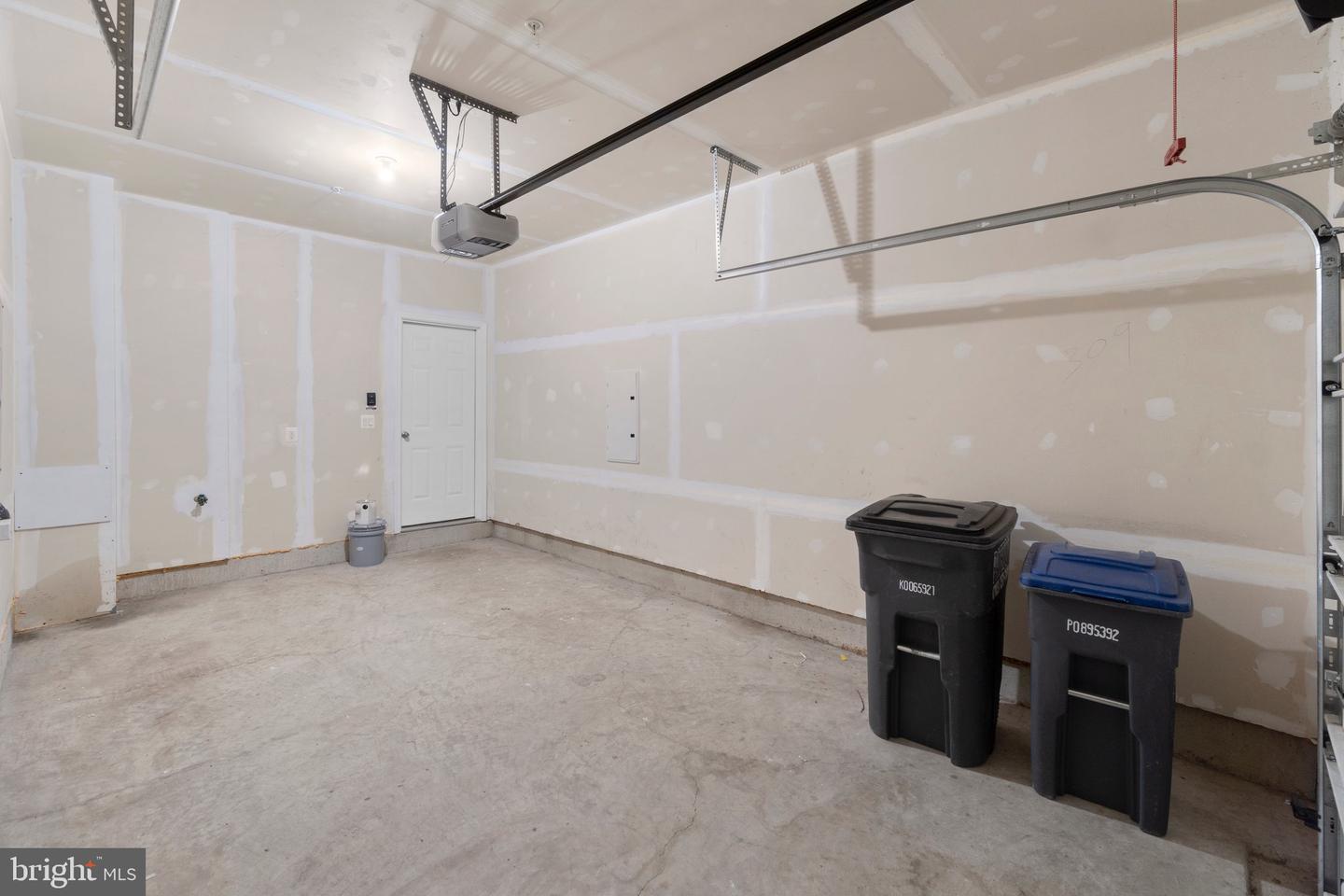 25552 CASALE TERRACE