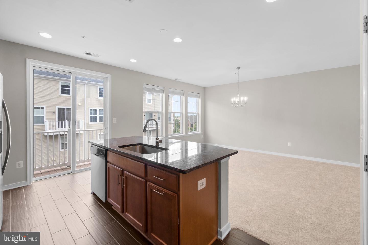 25552 CASALE TERRACE