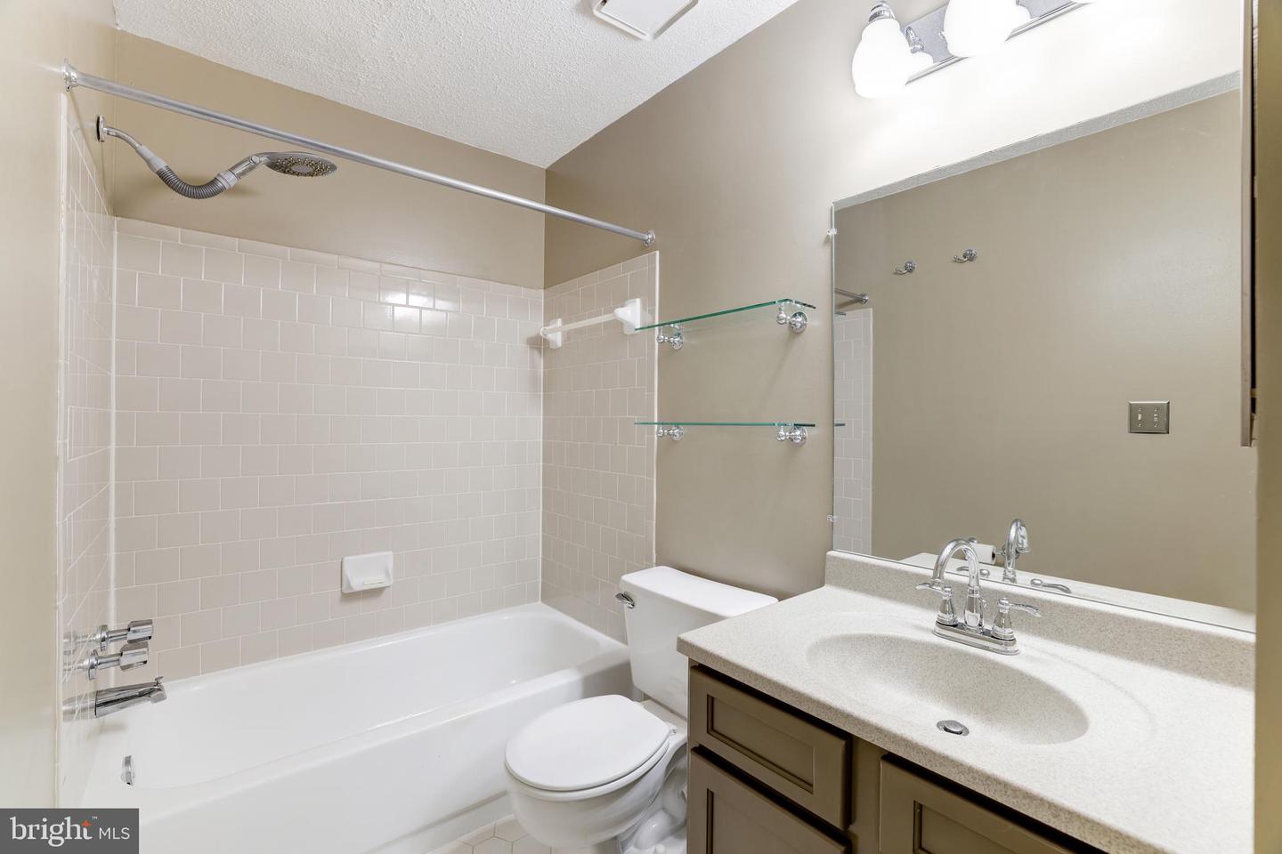 20977 TIMBER RIDGE TERRACE Unit: 204