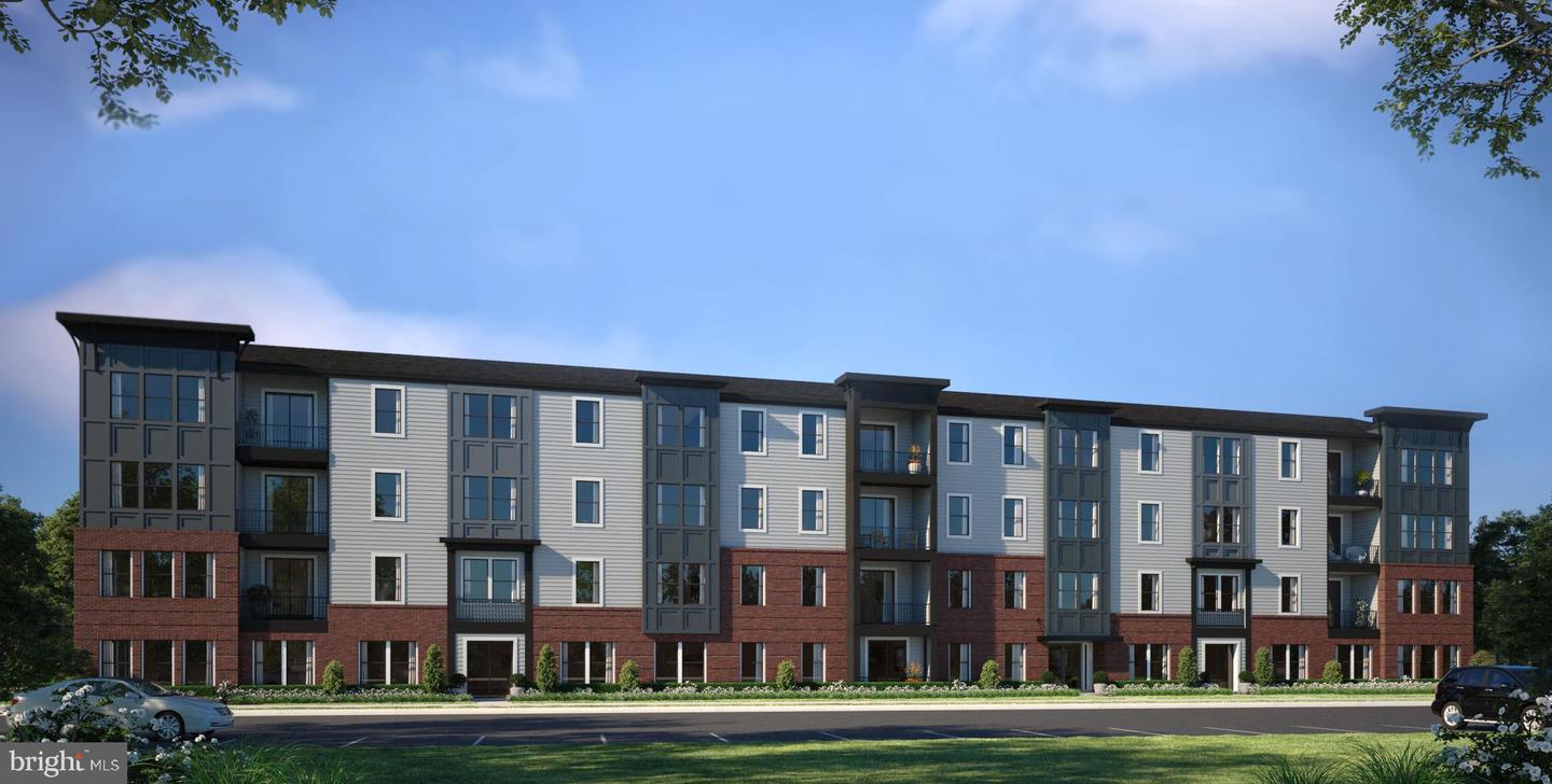 23688 BOLTON CRESCENT TERRACE Unit: 7-103