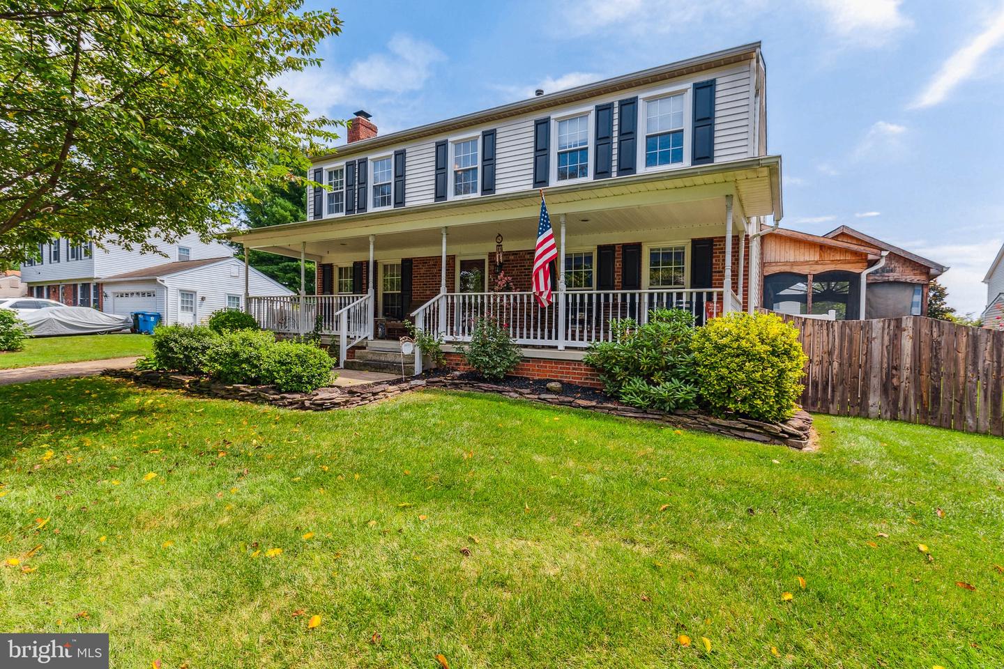 114 N LAURA ANNE DRIVE