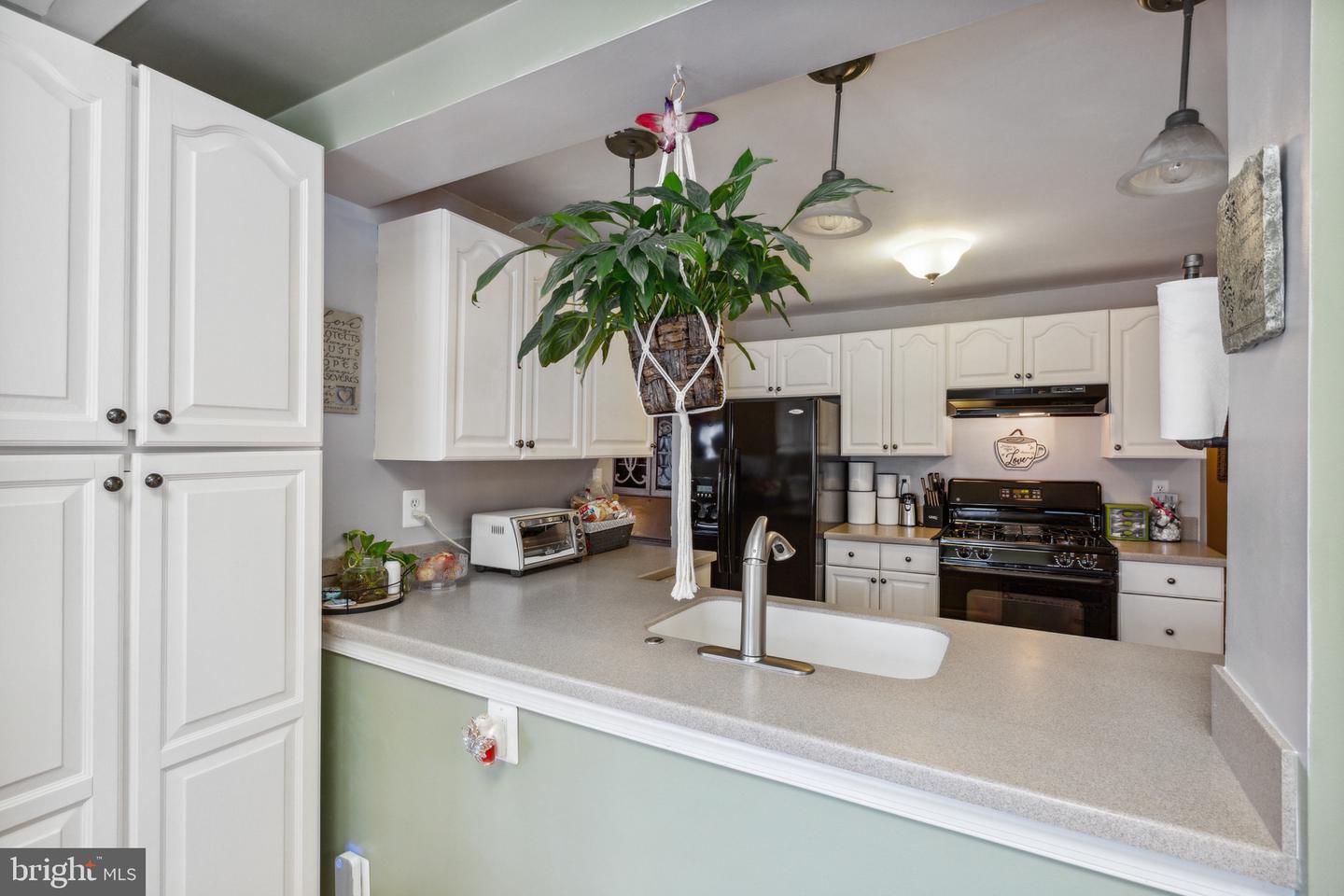 114 N LAURA ANNE DRIVE