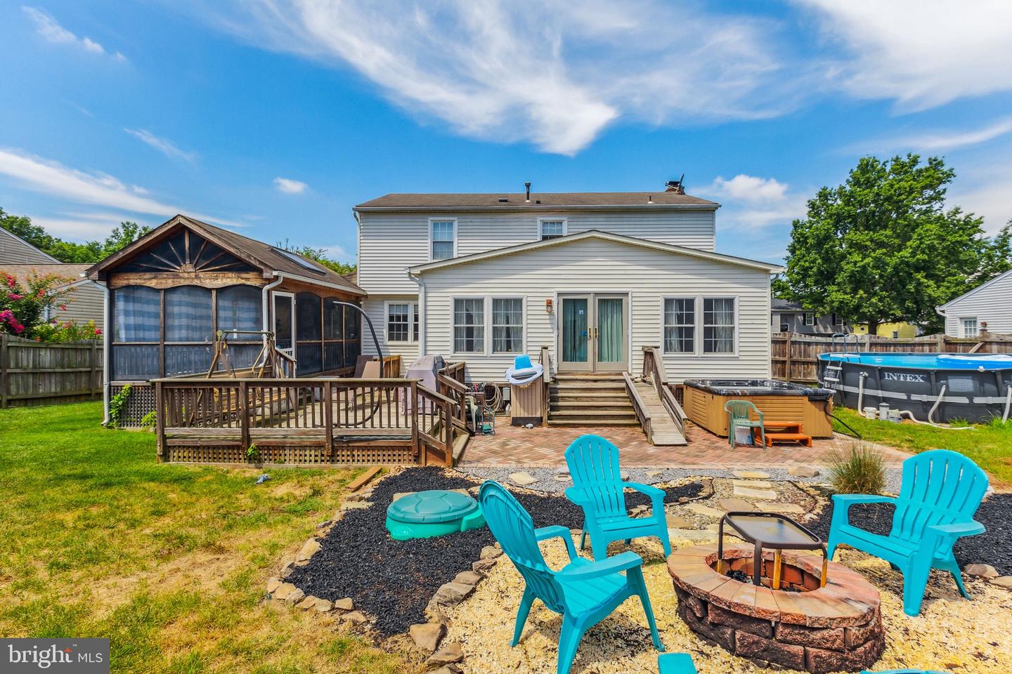 114 N LAURA ANNE DRIVE