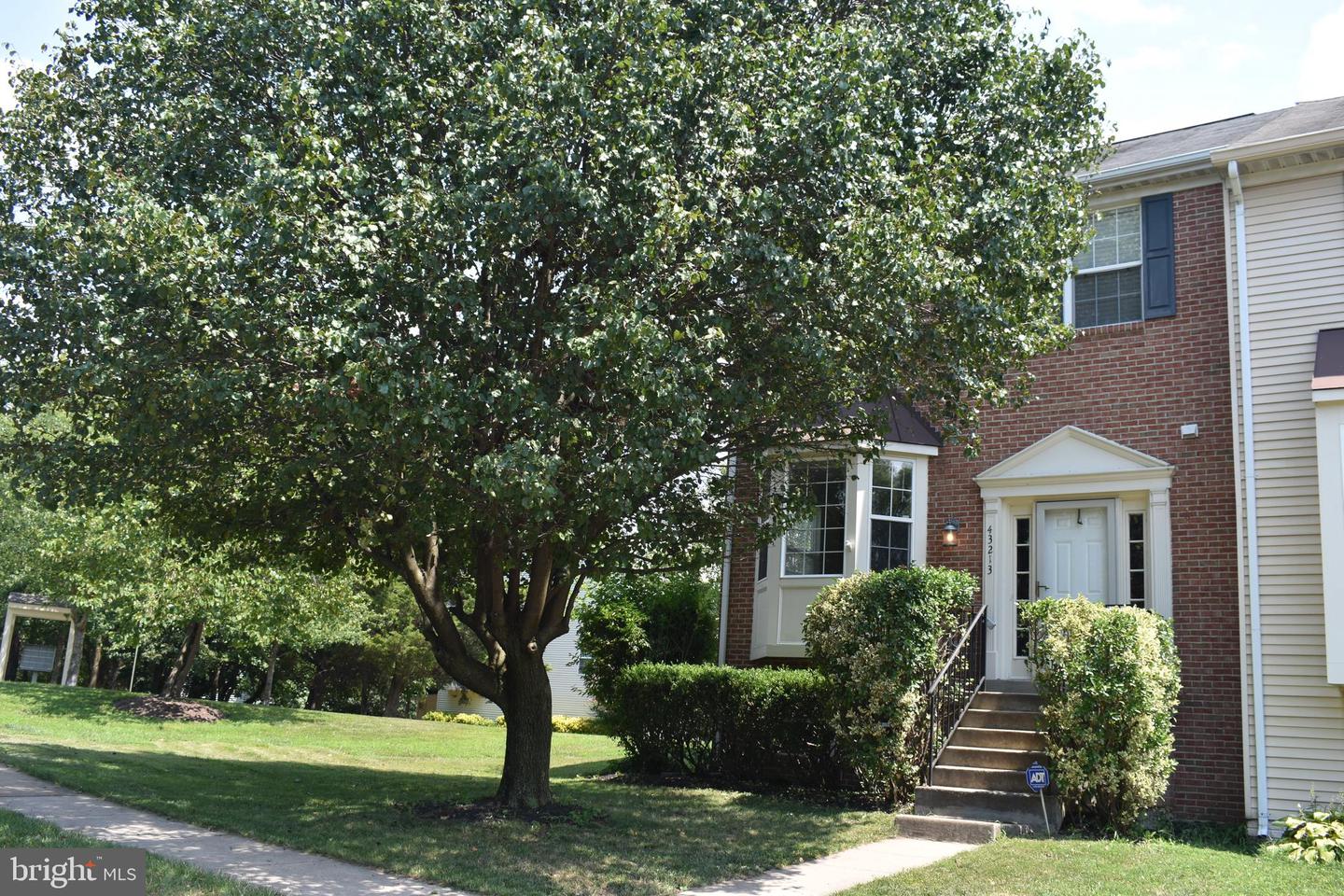 43213 RIBBONCREST TERRACE