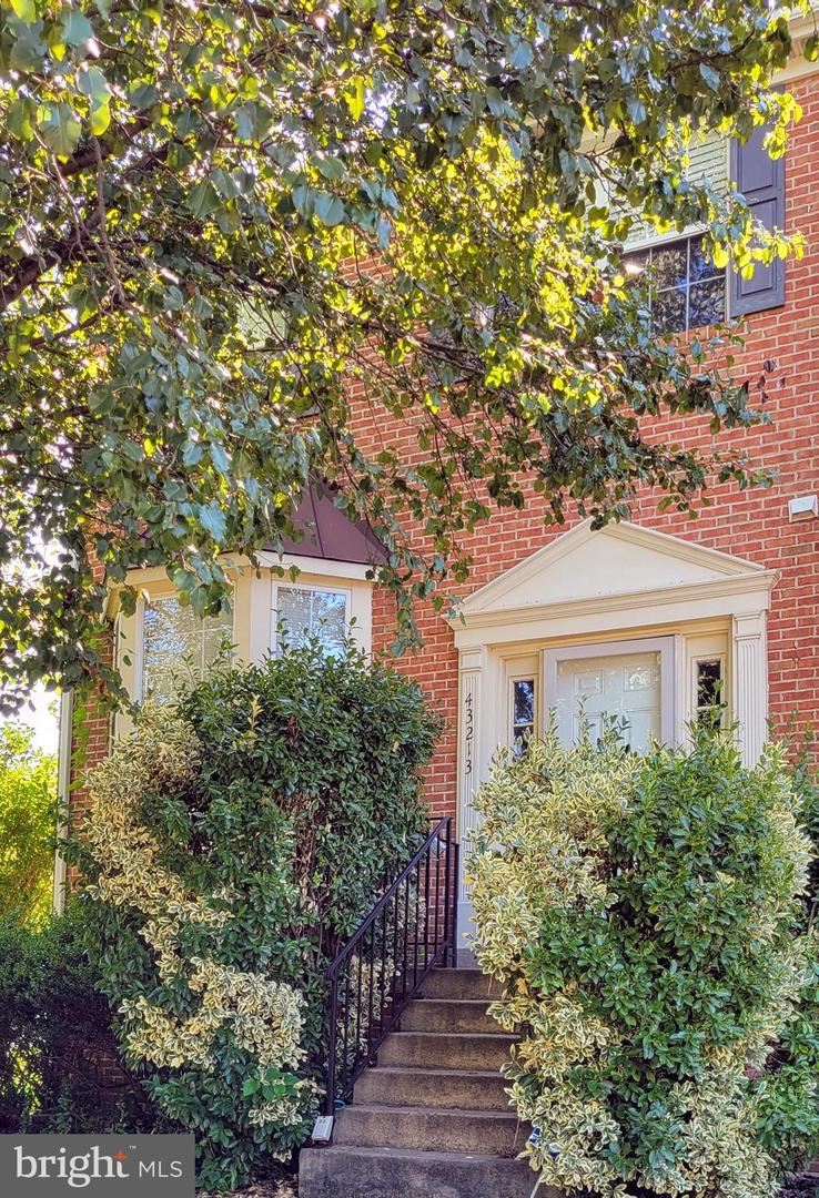 43213 RIBBONCREST TERRACE