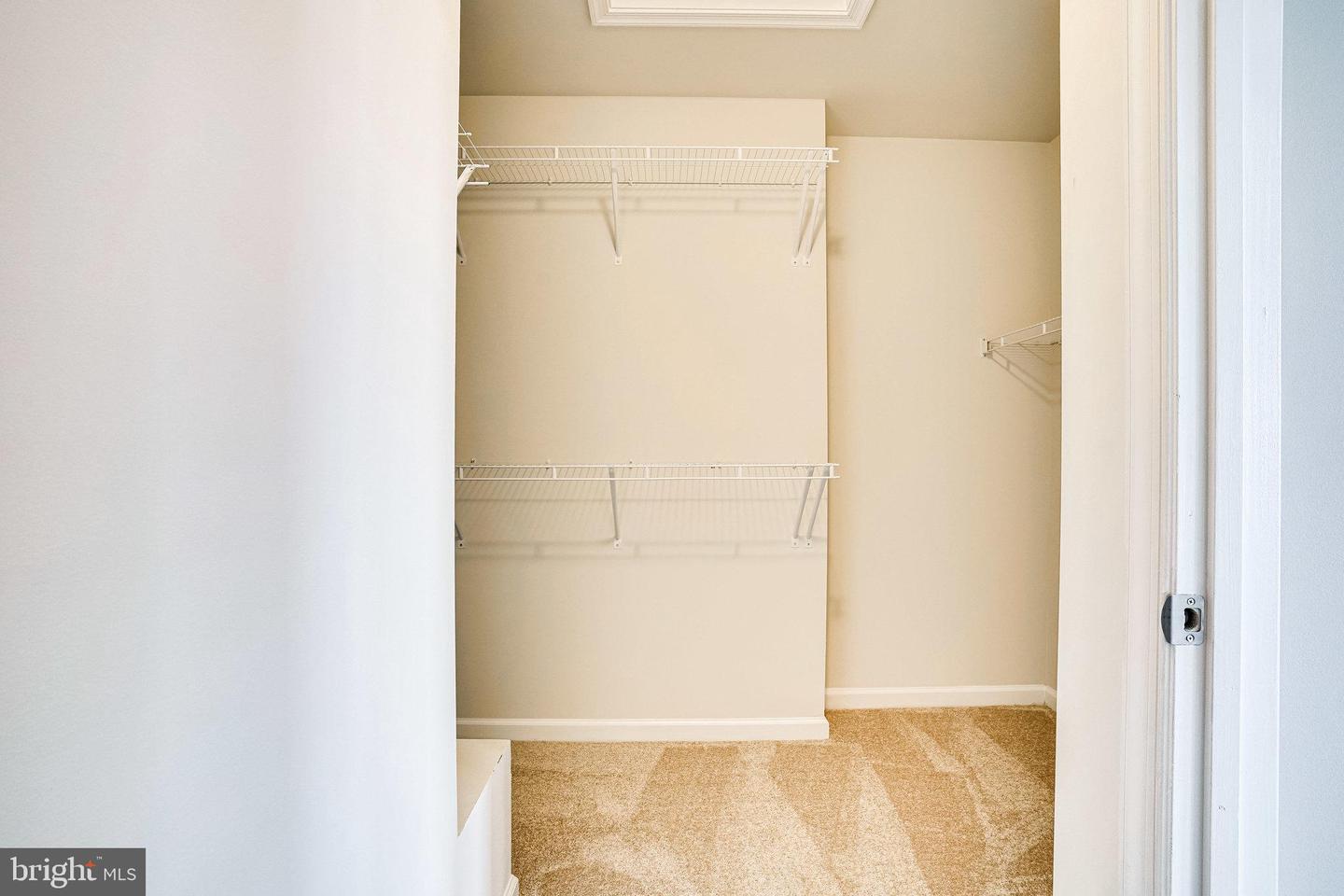 25225 SPLIT CREEK TERRACE Unit: 8B5