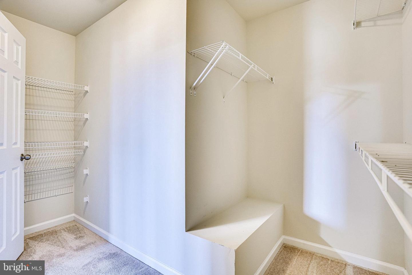 25225 SPLIT CREEK TERRACE Unit: 8B5