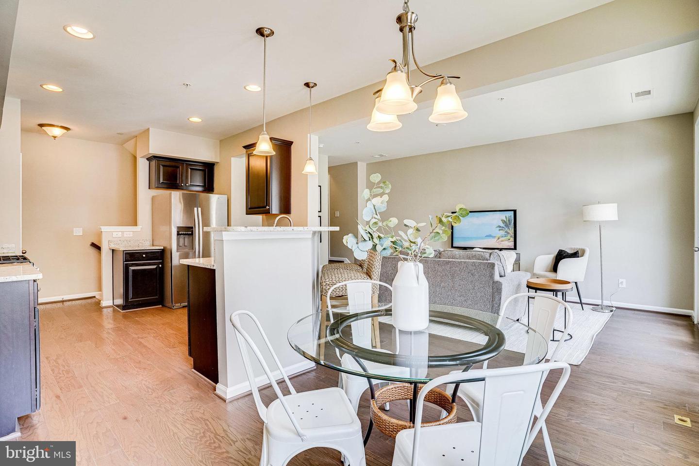 25225 SPLIT CREEK TERRACE Unit: 8B5