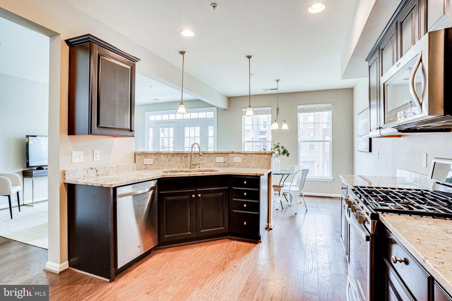 25225 SPLIT CREEK TERRACE Unit: 8B5