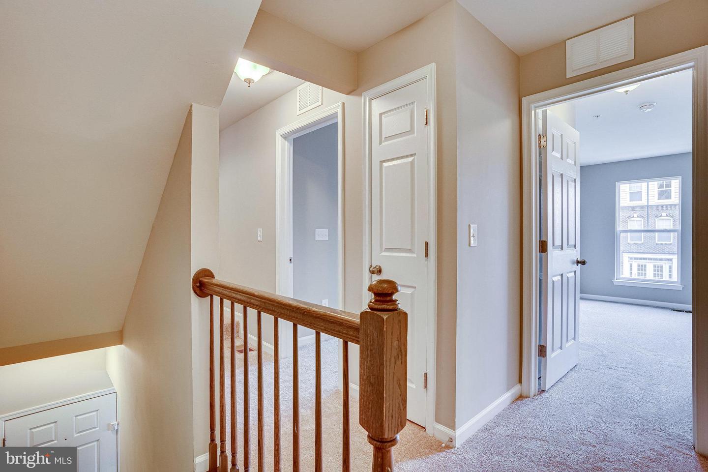 25225 SPLIT CREEK TERRACE Unit: 8B5