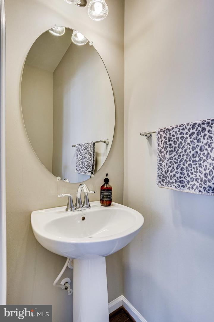 25225 SPLIT CREEK TERRACE Unit: 8B5