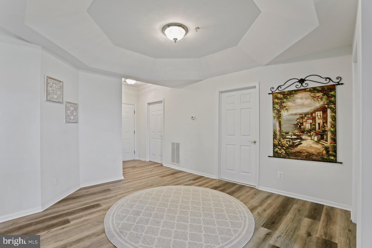 20751 ROYAL PALACE SQUARE Unit: 425
