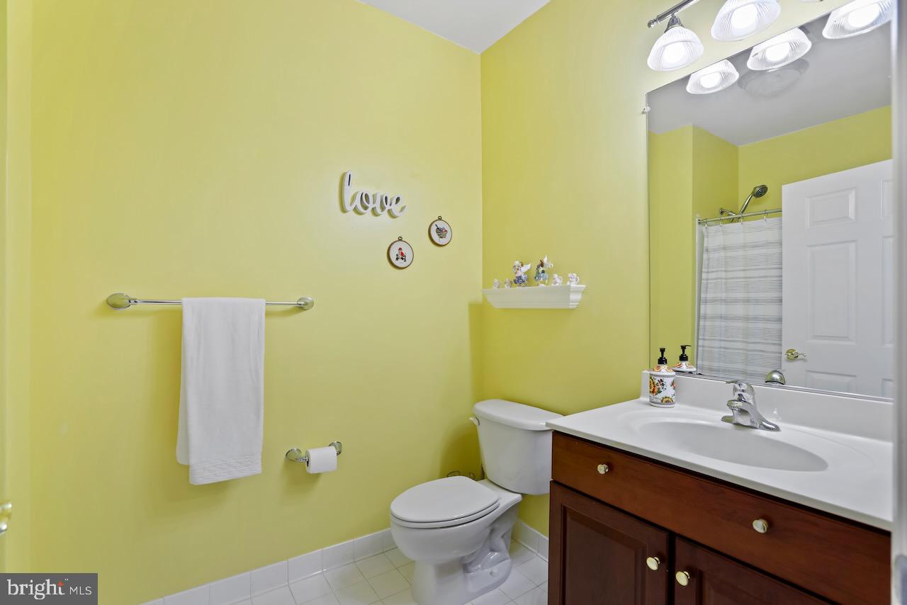 20751 ROYAL PALACE SQUARE Unit: 425