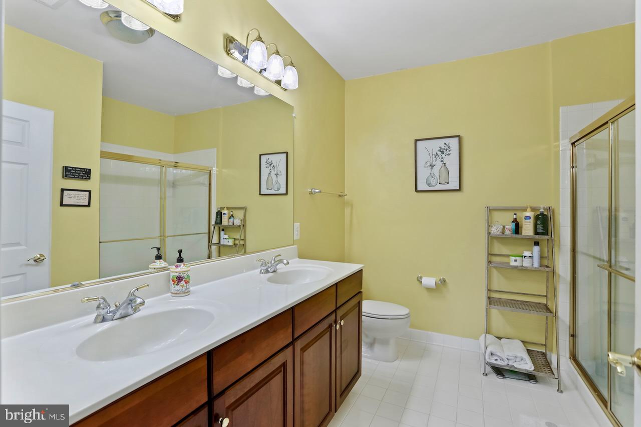 20751 ROYAL PALACE SQUARE Unit: 425