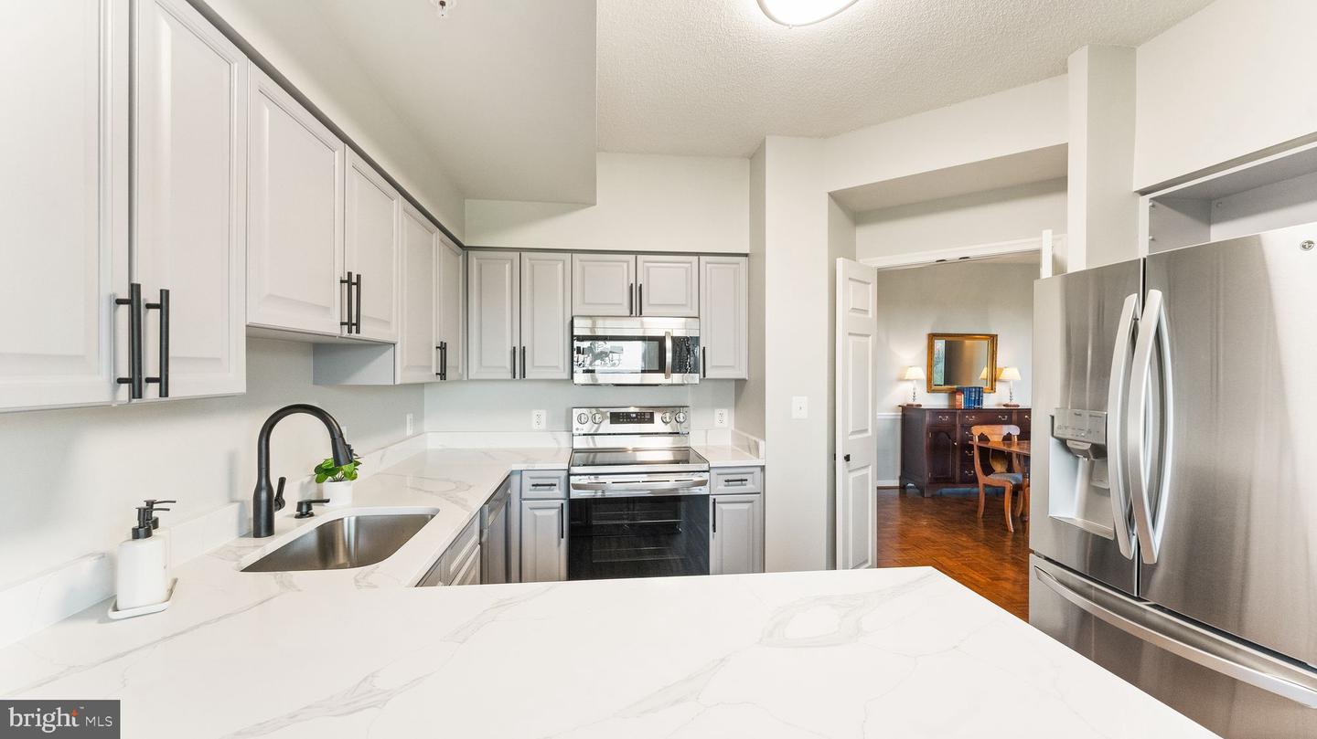 19355 CYPRESS RIDGE TERRACE Unit: 1001