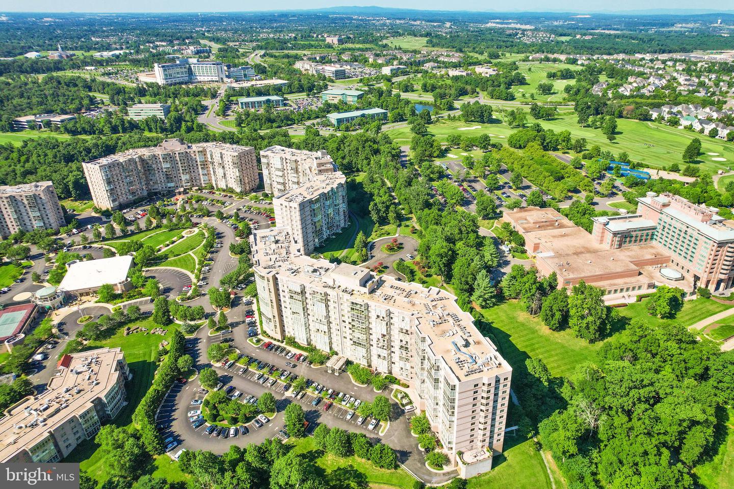 19355 CYPRESS RIDGE TERRACE Unit: 1001