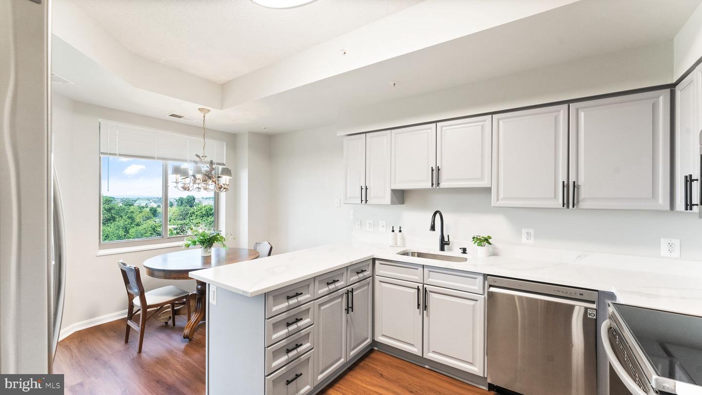 19355 CYPRESS RIDGE TERRACE Unit: 1001