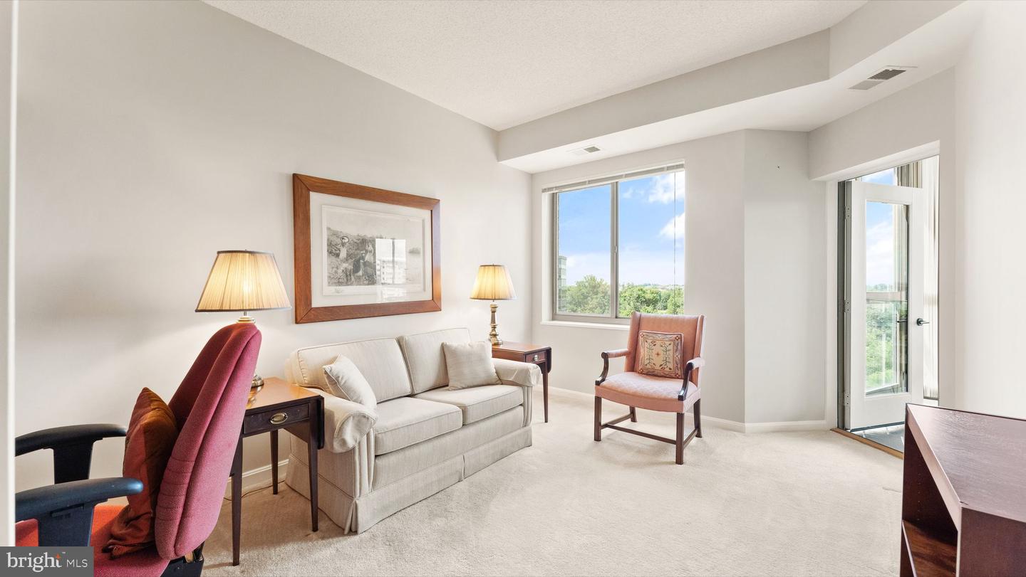 19355 CYPRESS RIDGE TERRACE Unit: 1001