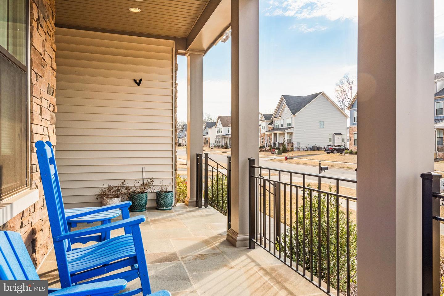 24948 FALLING BROOK CIRCLE