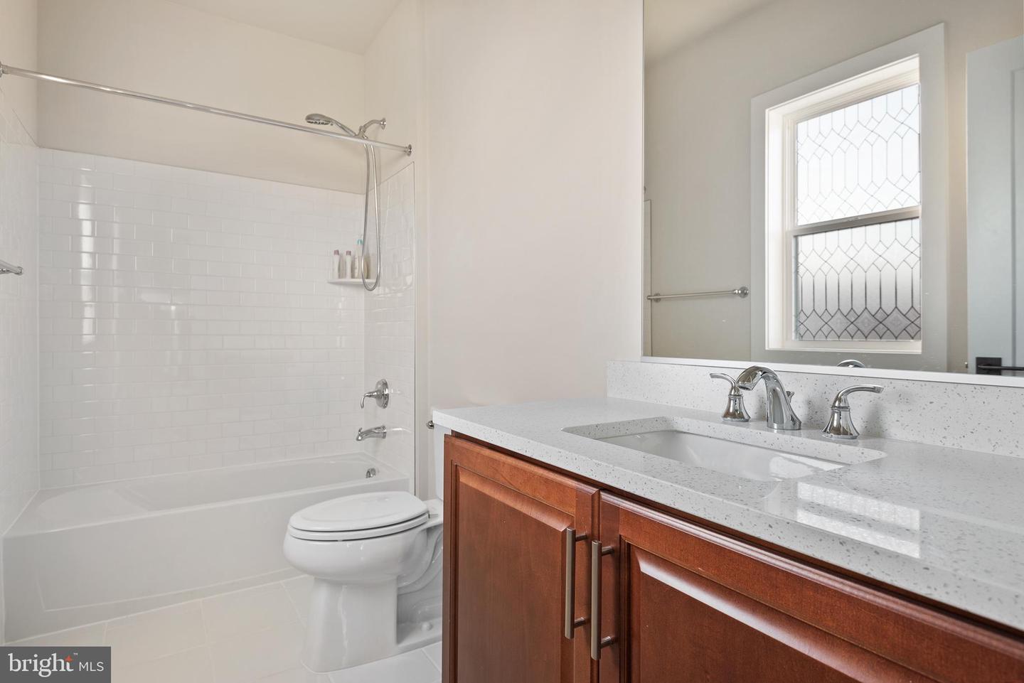 24948 FALLING BROOK CIRCLE