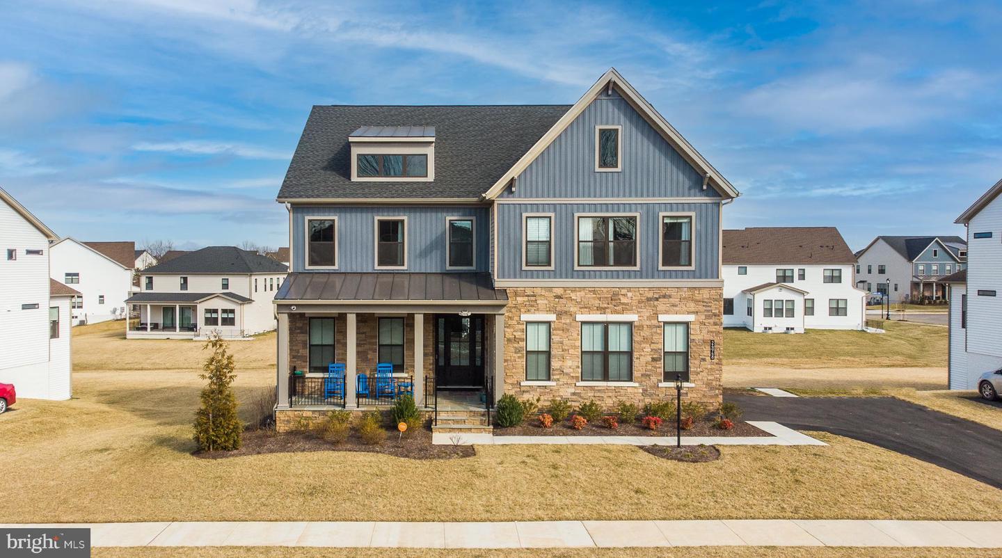 24948 FALLING BROOK CIRCLE