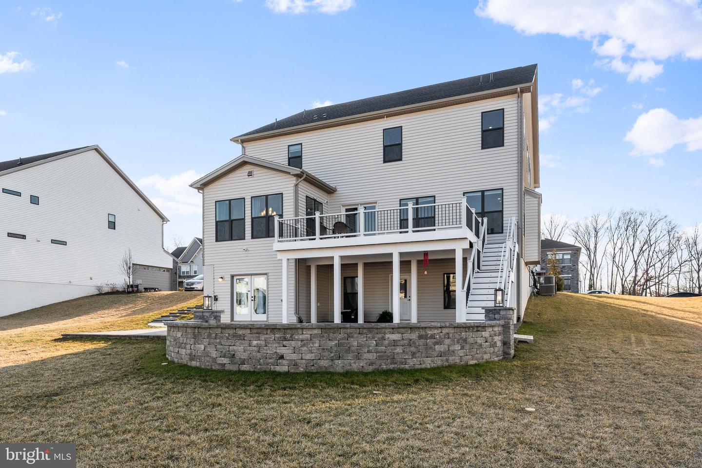 24948 FALLING BROOK CIRCLE