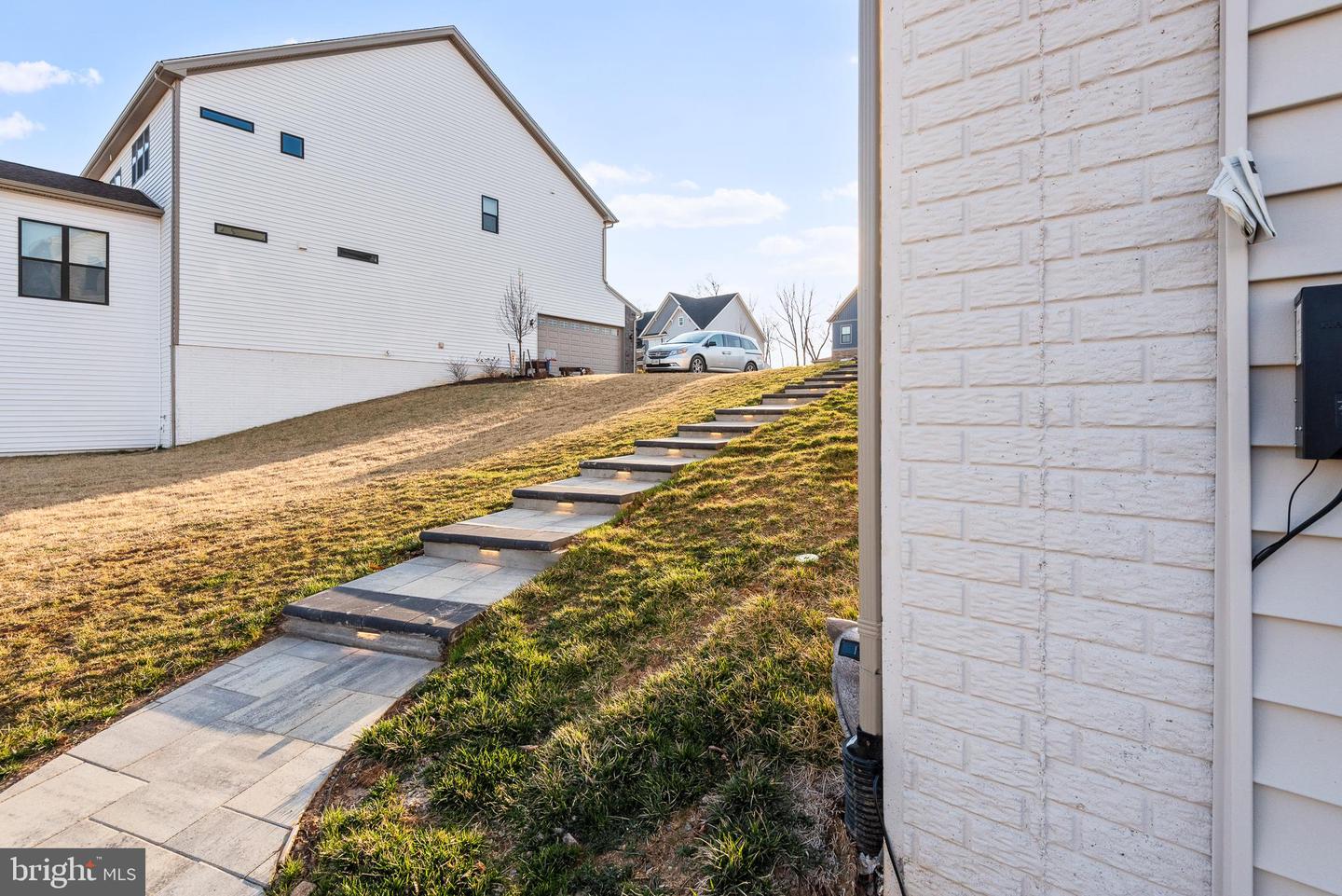 24948 FALLING BROOK CIRCLE
