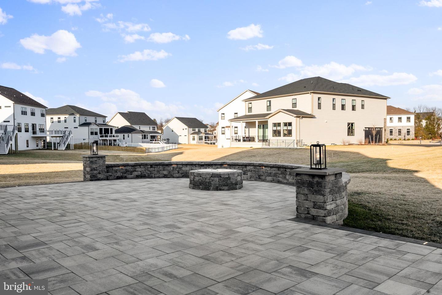 24948 FALLING BROOK CIRCLE
