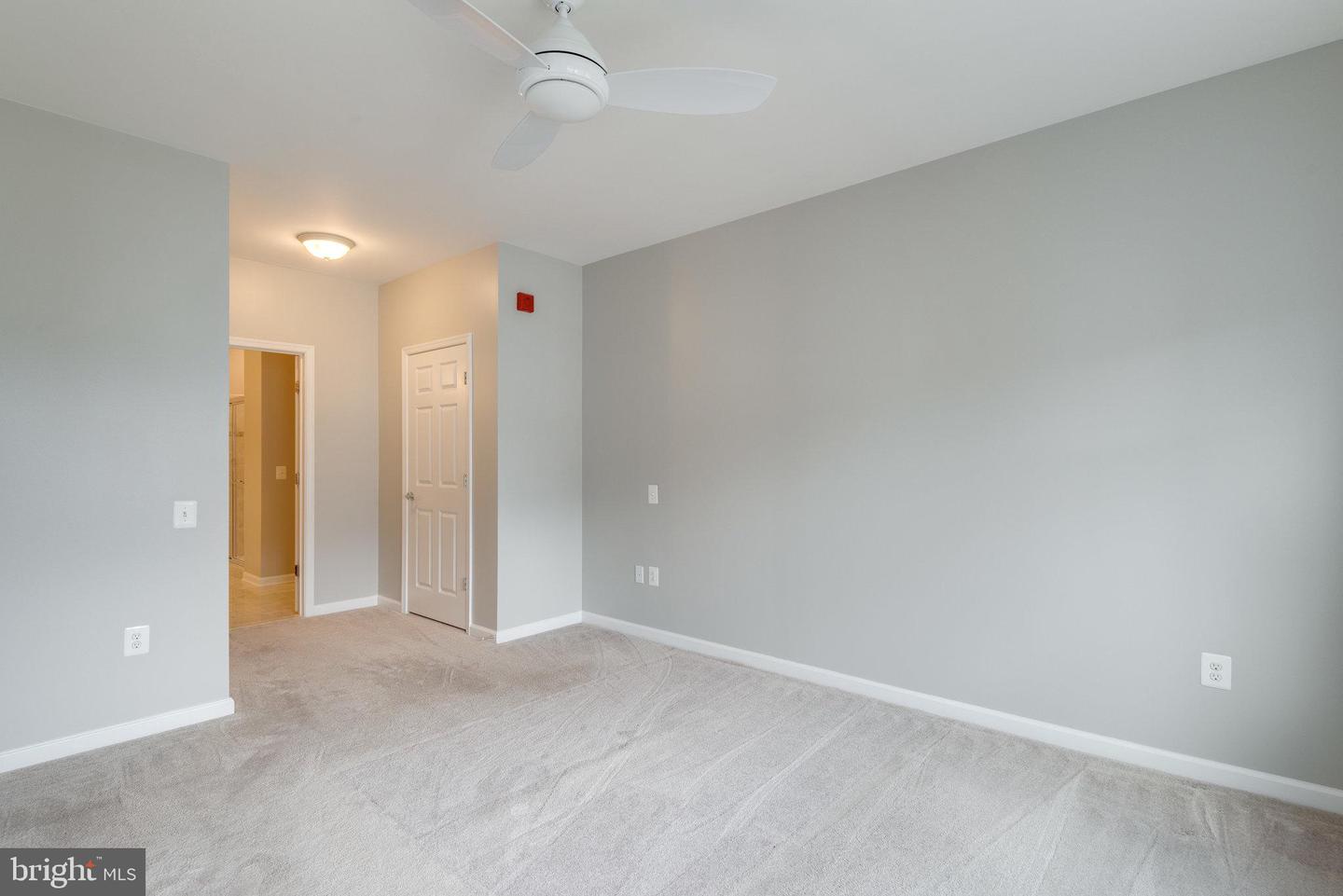 20655 HOPE SPRING TERRACE Unit: 402