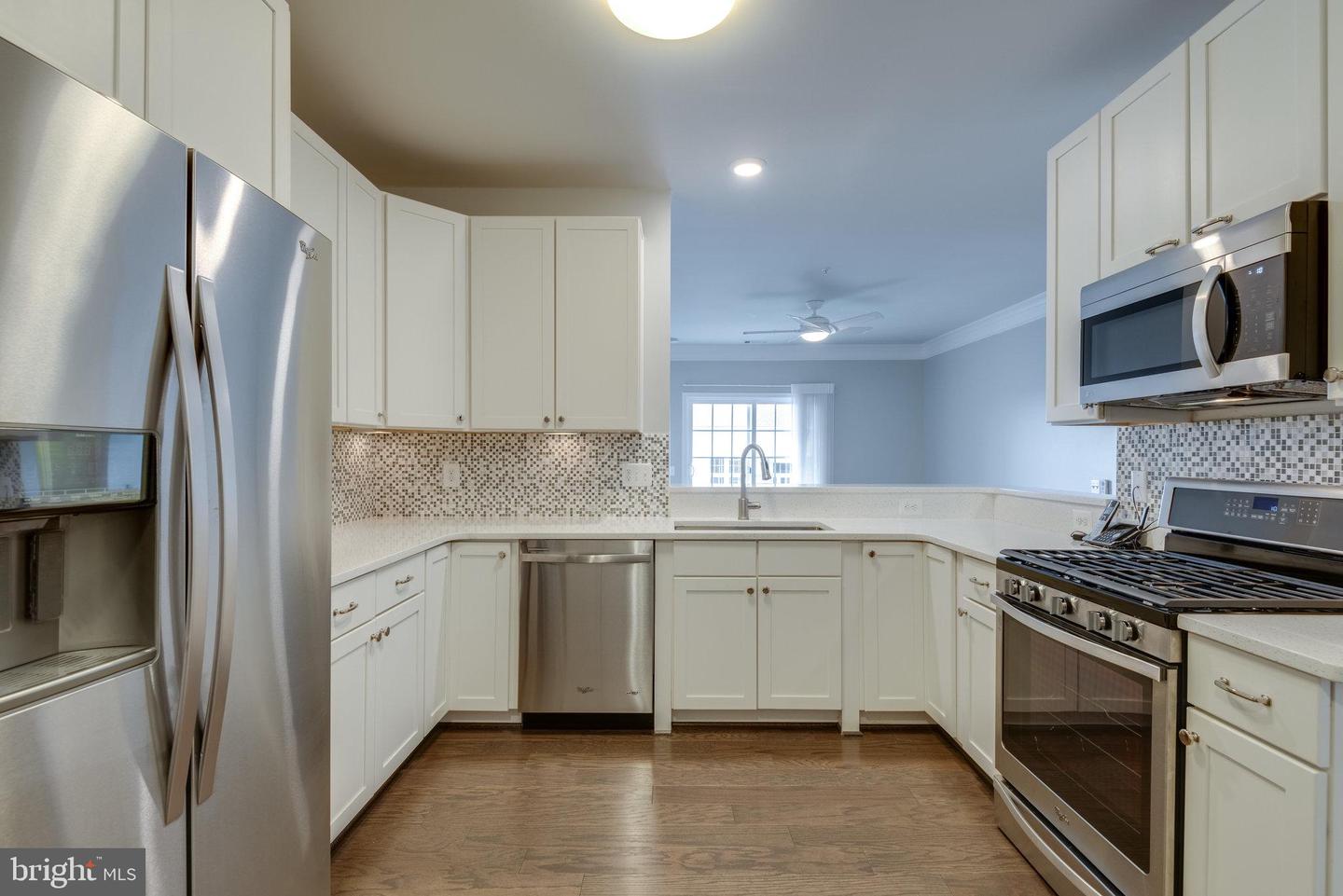 20655 HOPE SPRING TERRACE Unit: 402