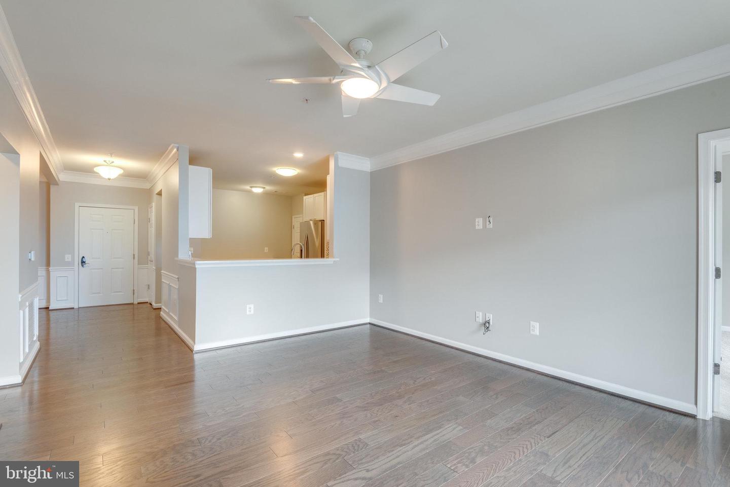 20655 HOPE SPRING TERRACE Unit: 402