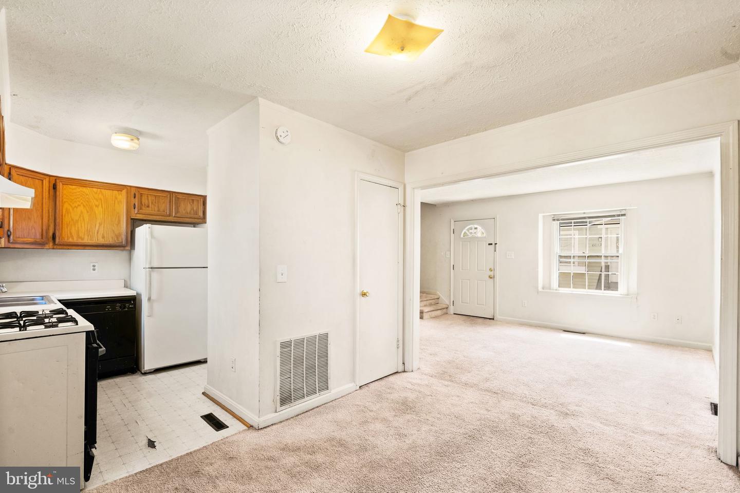 66 PLAZA STREET NE Unit: 126