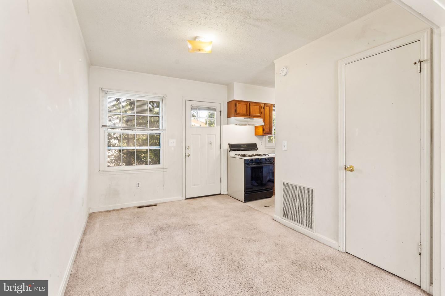 66 PLAZA STREET NE Unit: 126