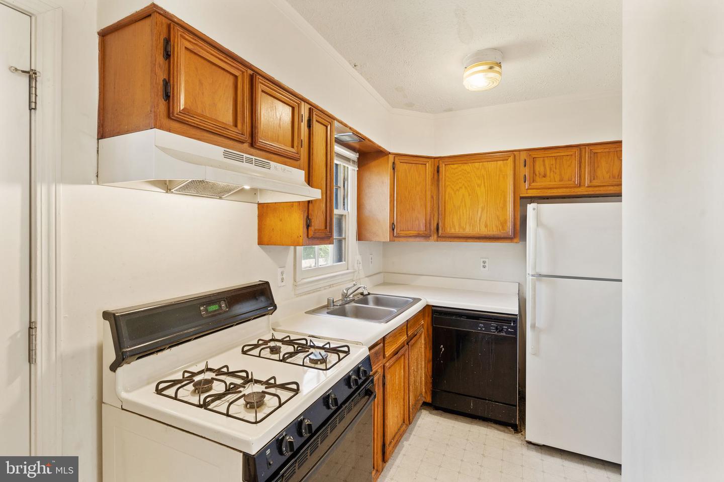66 PLAZA STREET NE Unit: 126