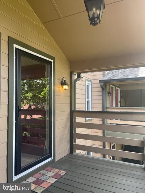 241 LOUDOUN STREET SW Unit: H