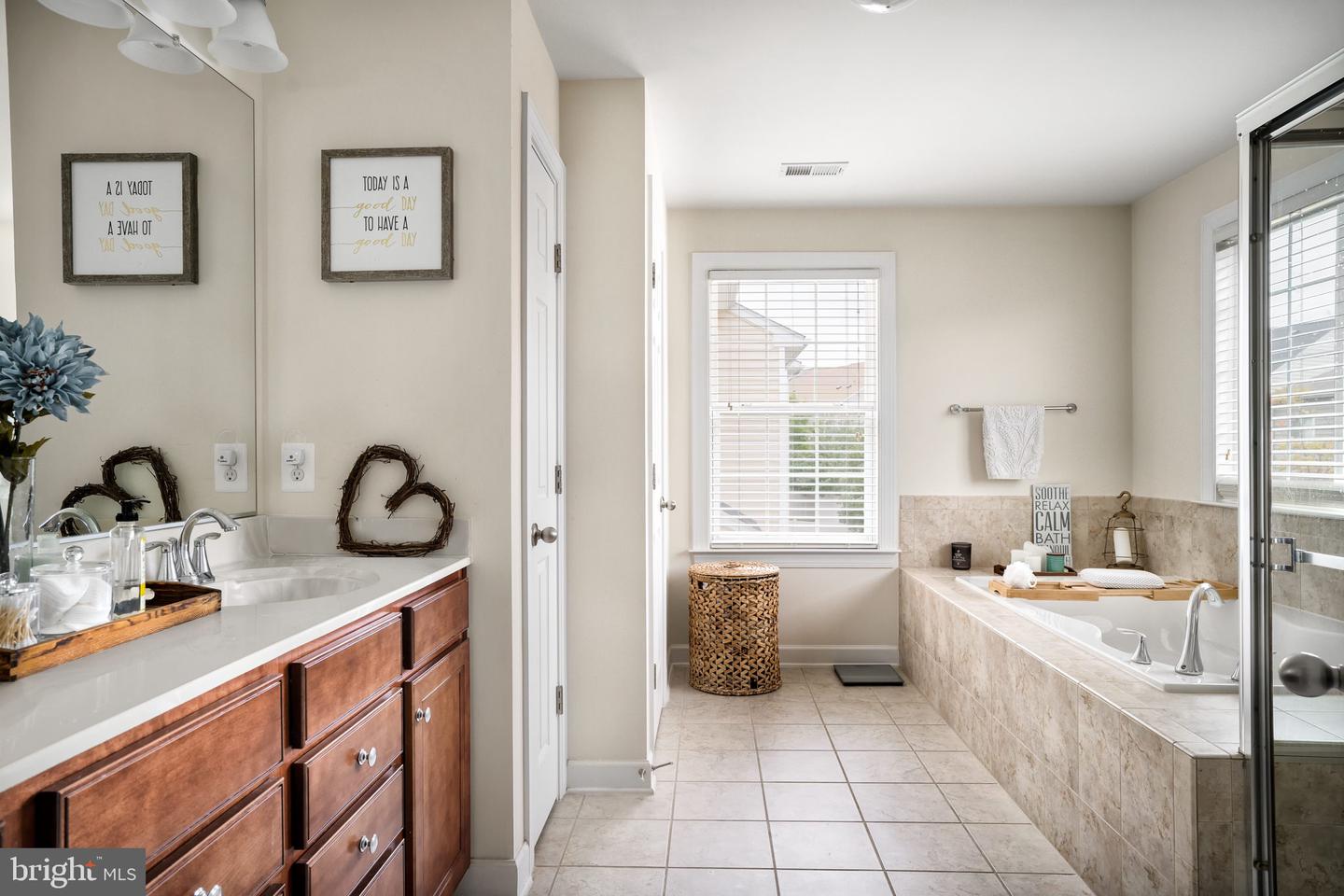 25202 CRESTED WHEAT DRIVE