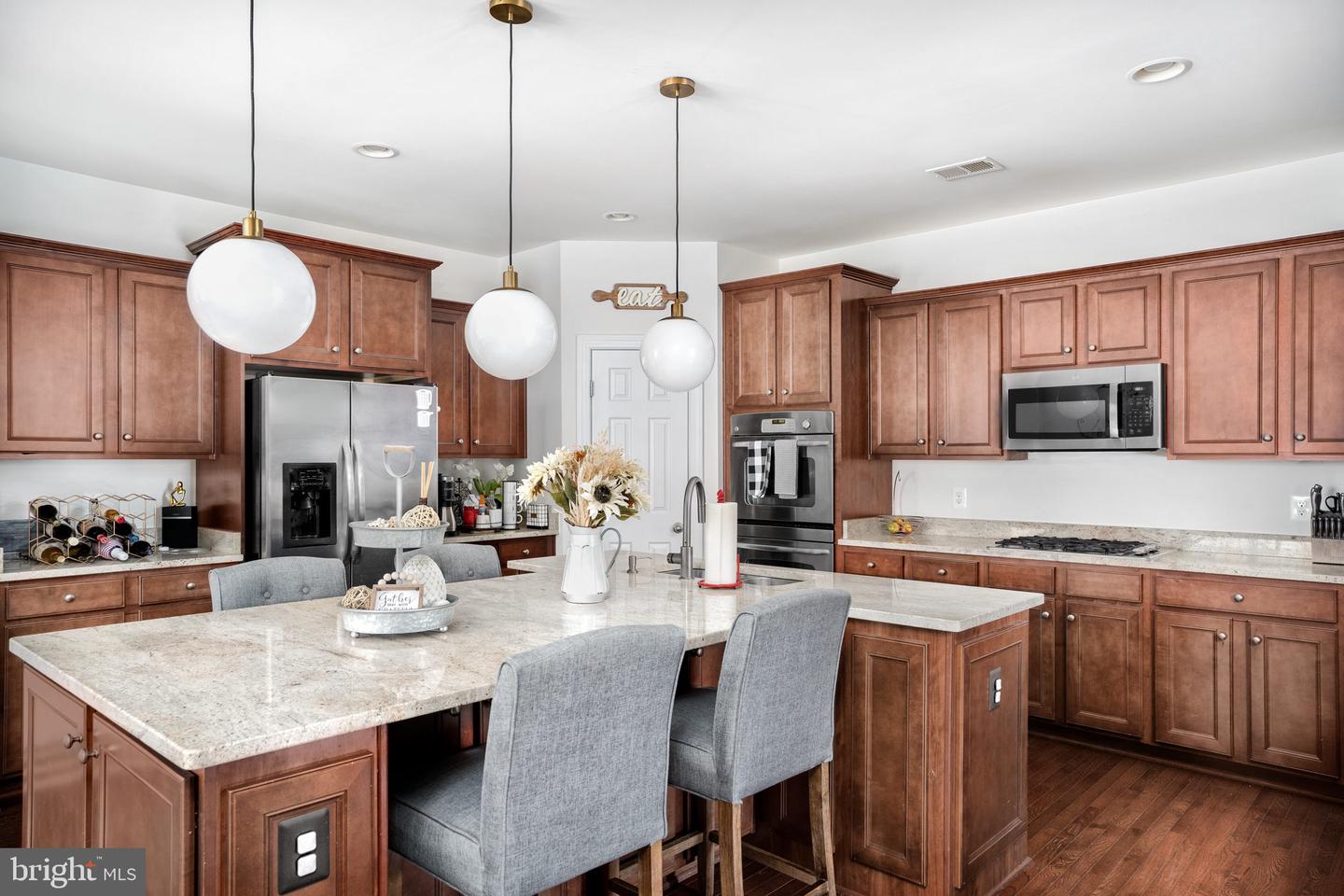25202 CRESTED WHEAT DRIVE
