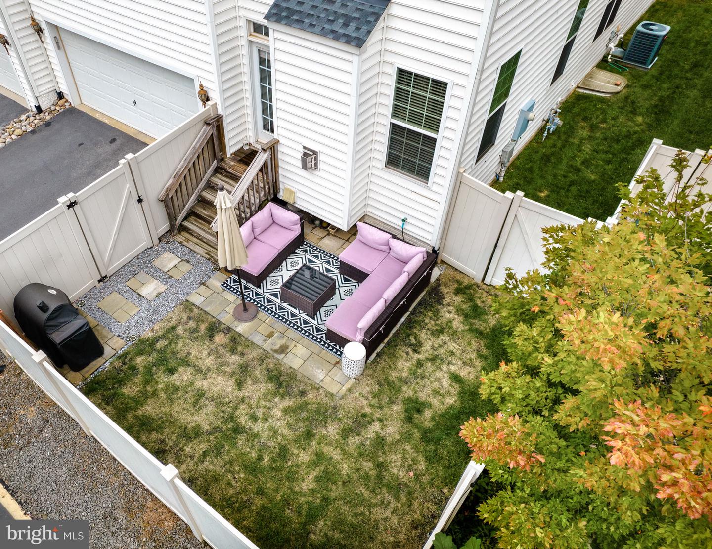 25202 CRESTED WHEAT DRIVE