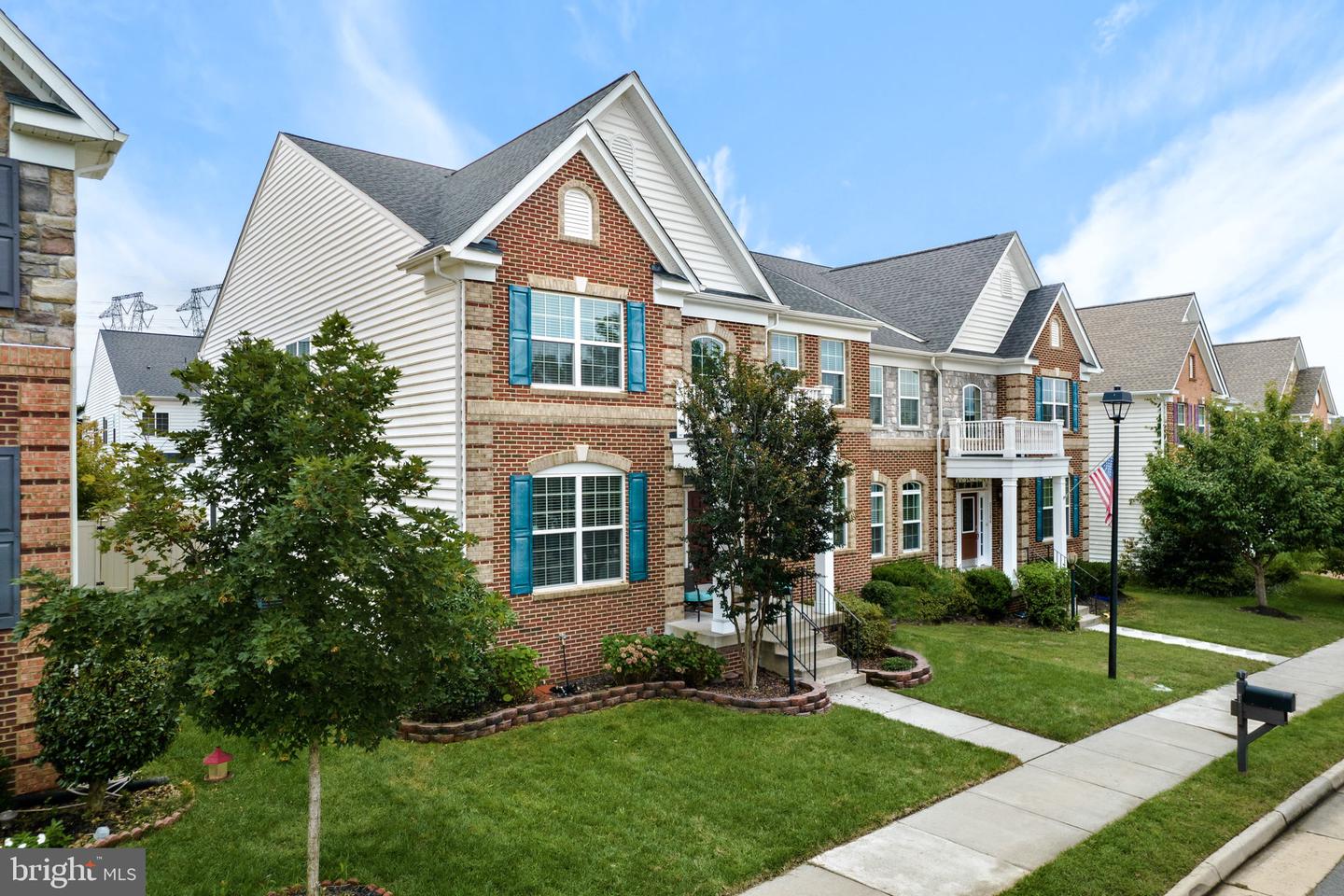 25202 CRESTED WHEAT DRIVE