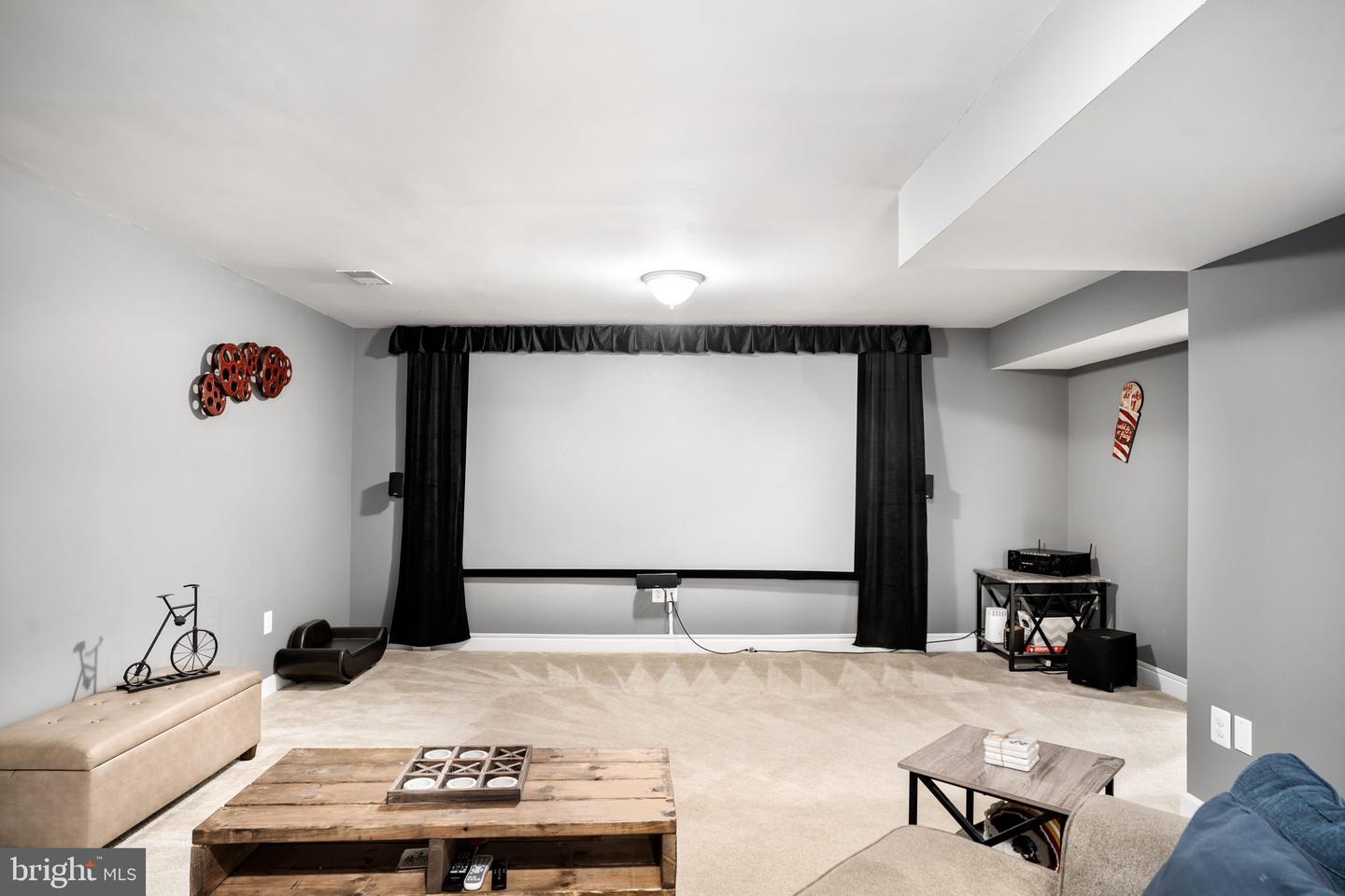 25202 CRESTED WHEAT DRIVE