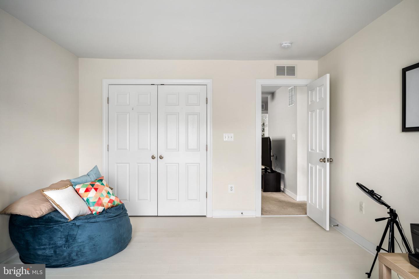 25202 CRESTED WHEAT DRIVE