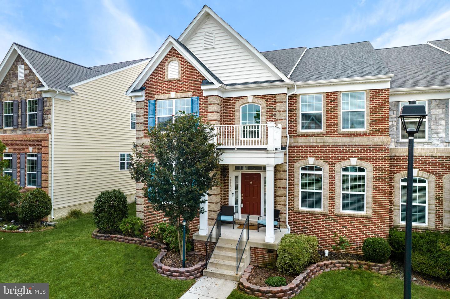 25202 CRESTED WHEAT DRIVE
