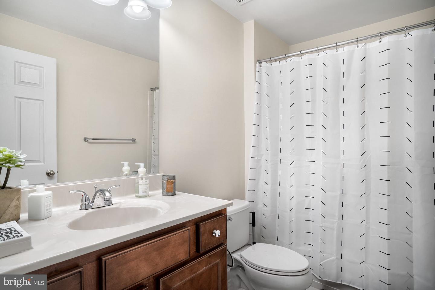 25202 CRESTED WHEAT DRIVE