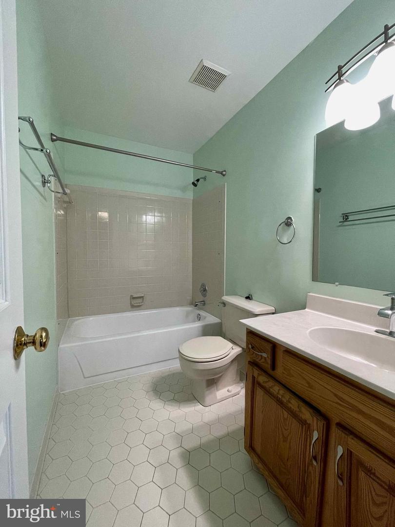 43595 OSAGE COURT