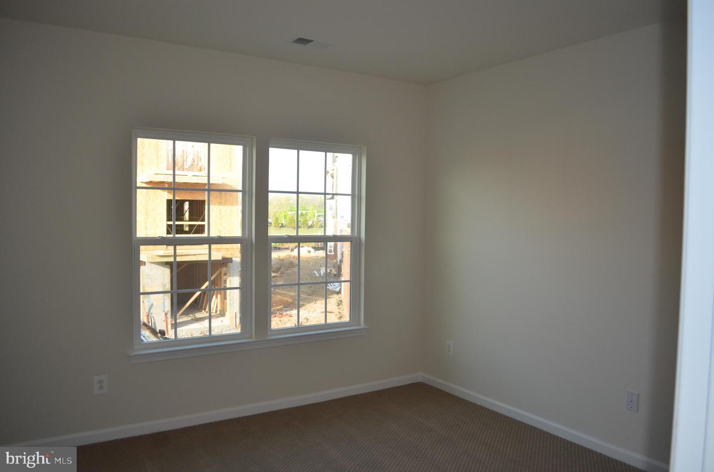 24598 JOHNSON OAK