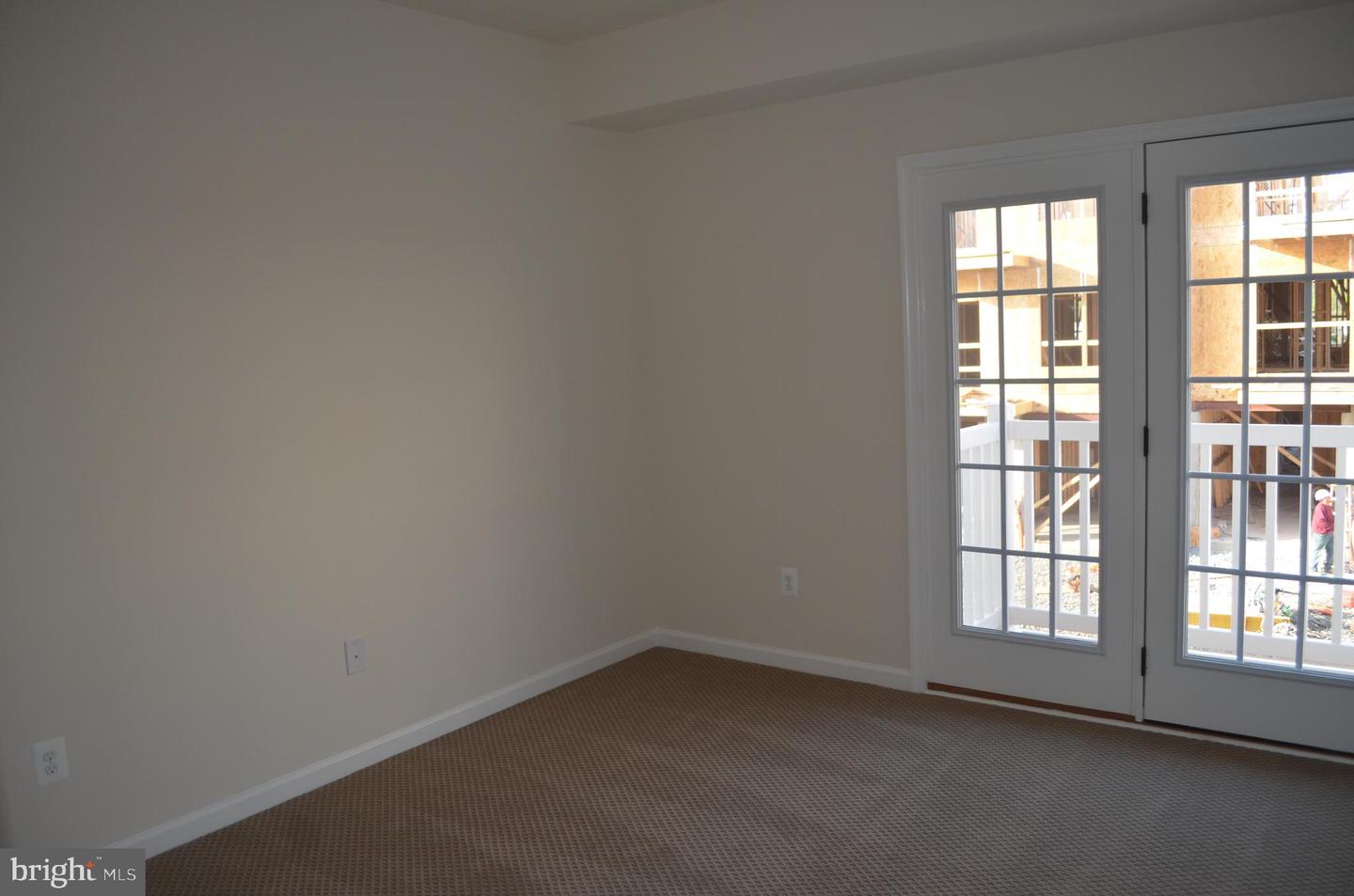 24598 JOHNSON OAK