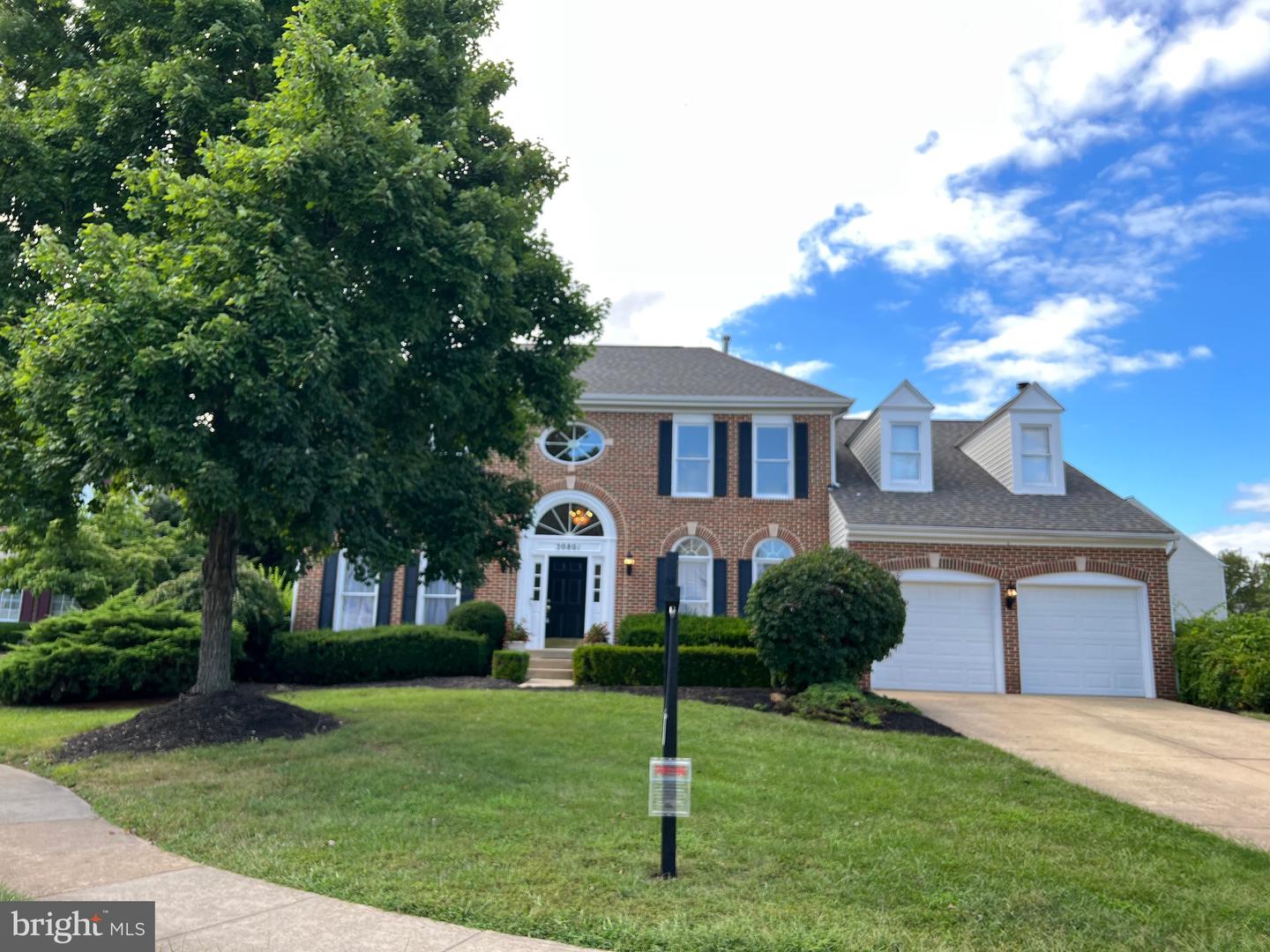 20801 CROFTON COURT