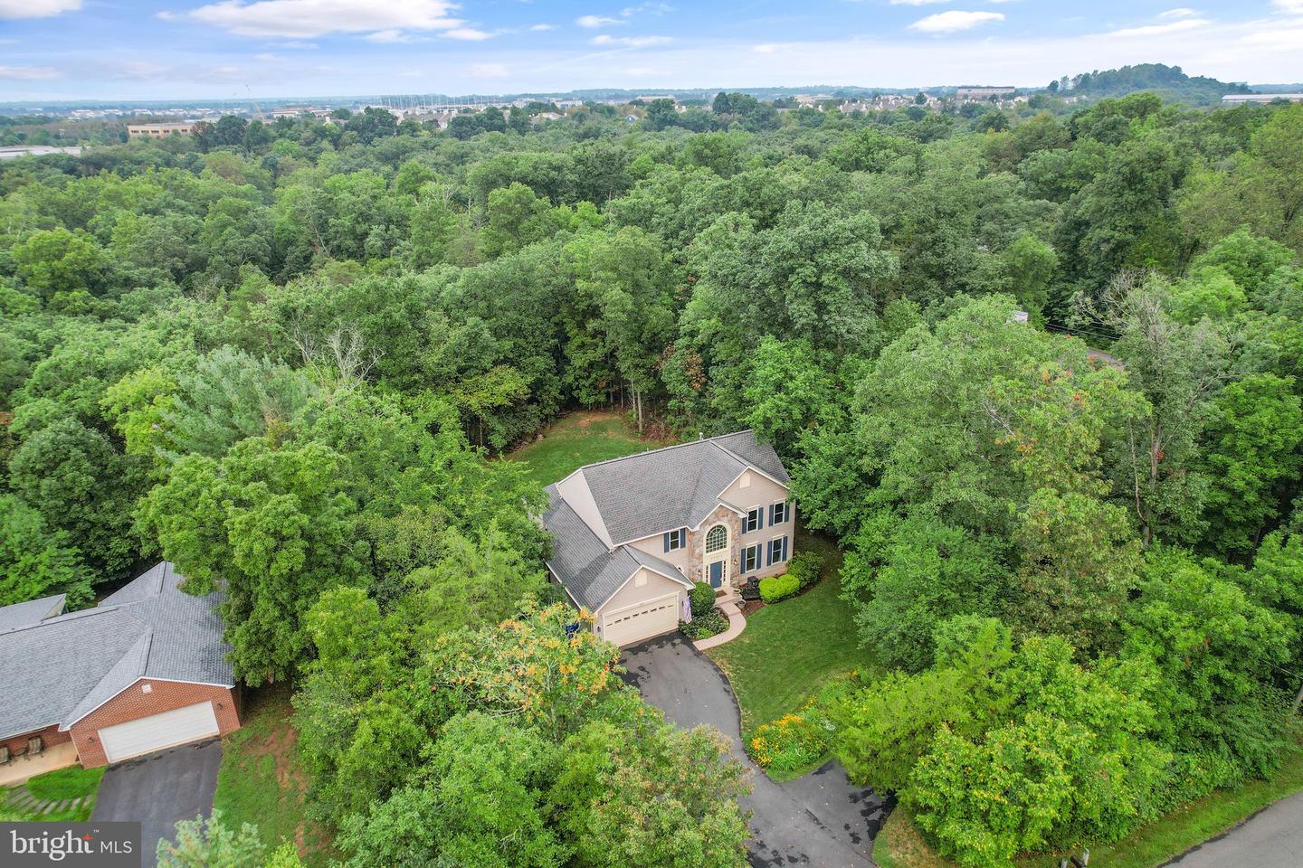 20311 BROAD RUN DRIVE