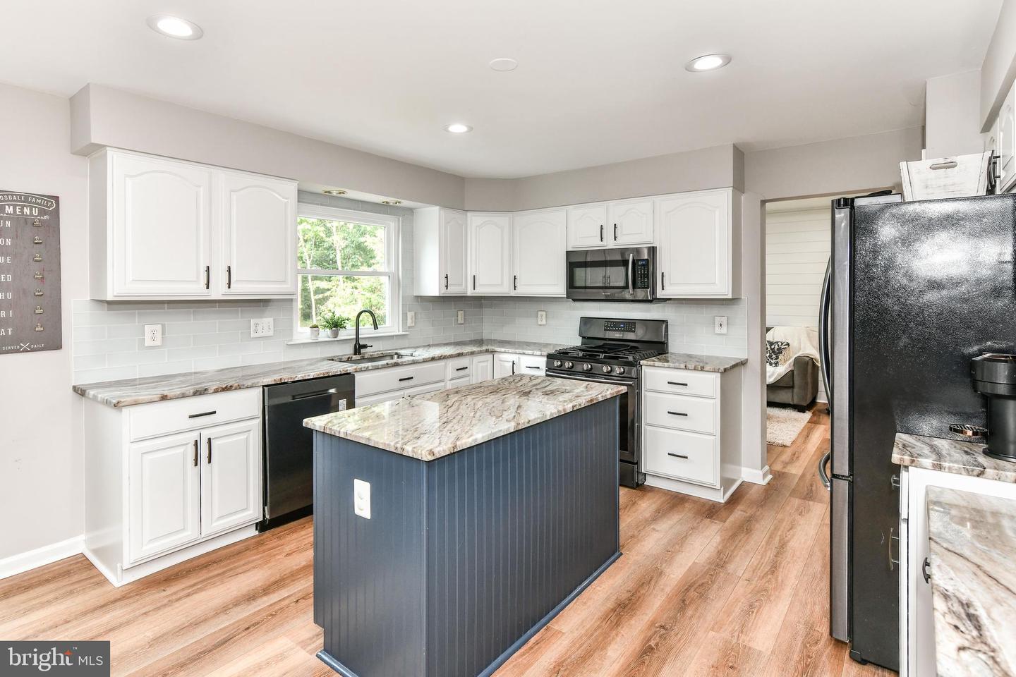 20311 BROAD RUN DRIVE